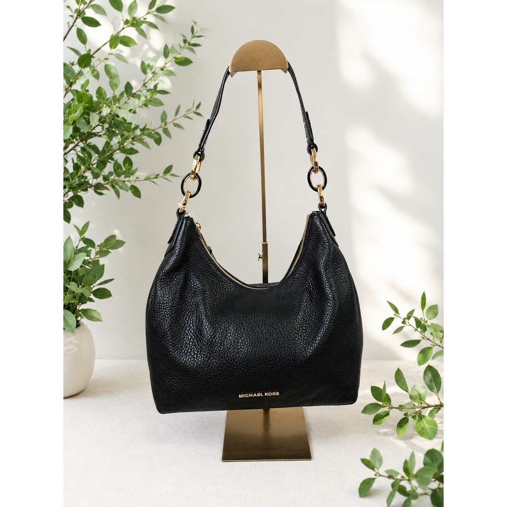 MK164 Michael Kors Isabella Hobo